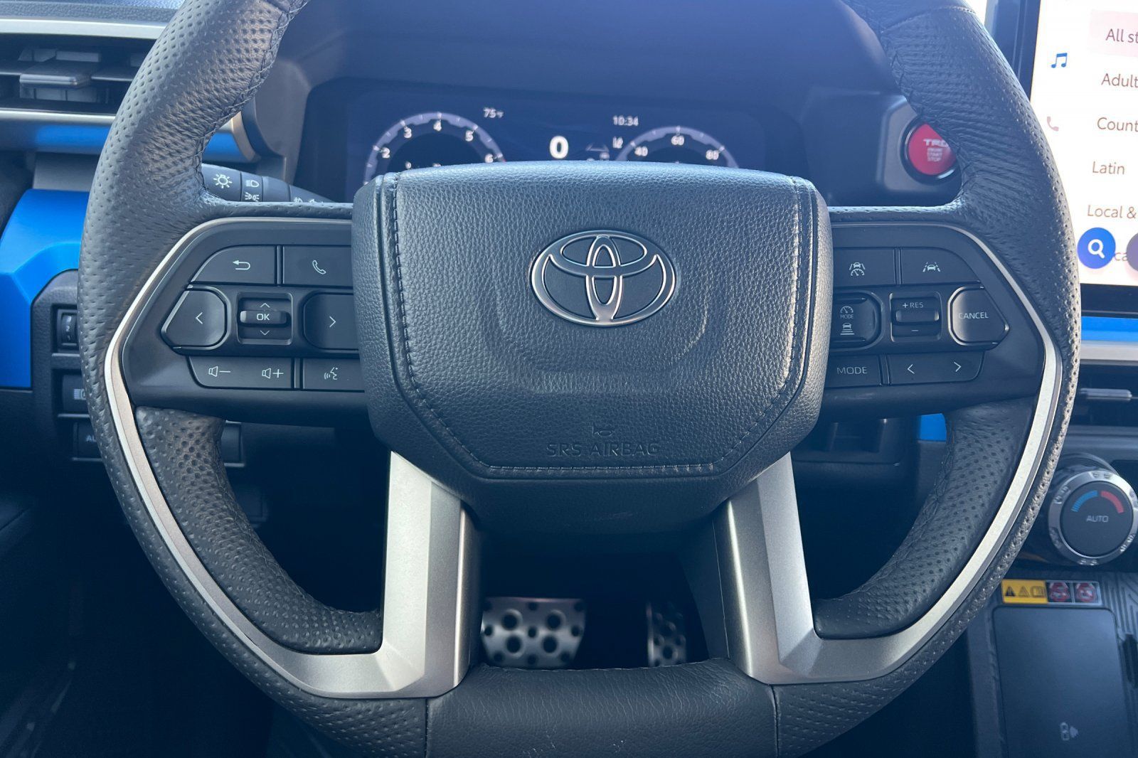 Certified 2025 Toyota Tacoma TRD Sport w/ TRD Sport Upgrade Package AWD/4WD image 22