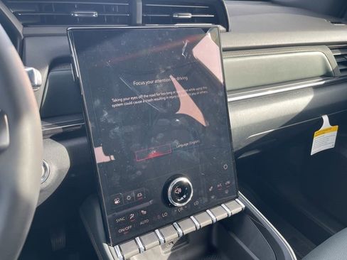 New 2026 GMC Terrain AT4 w/ Technology Package II image 22