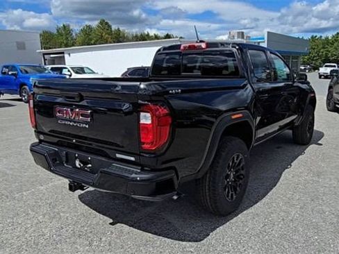 New 2026 GMC Canyon Elevation image 8