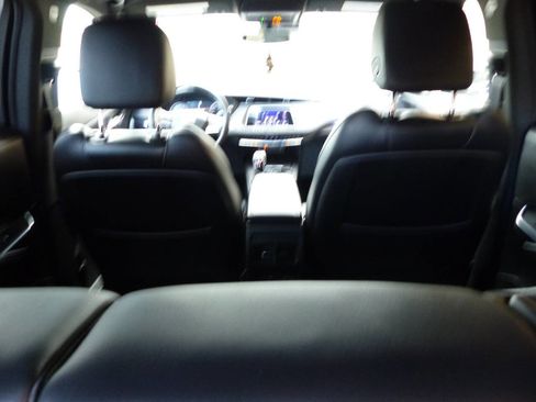 Used 2021 Cadillac XT4 Luxury w/ Cold Weather Package image 24