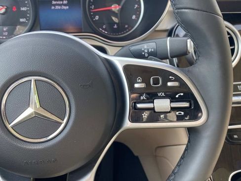Used 2021 Mercedes-Benz GLC 300 image 34