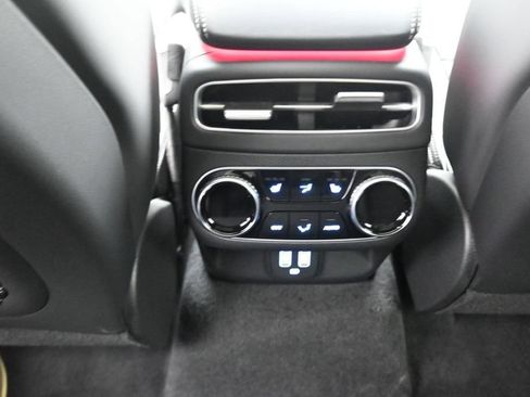 Used 2025 Genesis Electrified GV70 w/ Prestige Package AWD/4WD image 27