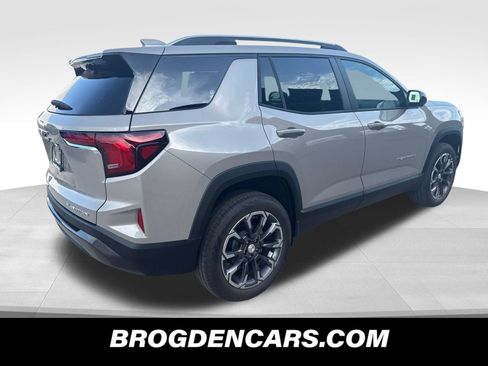 New 2026 GMC Terrain Elevation w/ Elevation Premium Package AWD/4WD image 9