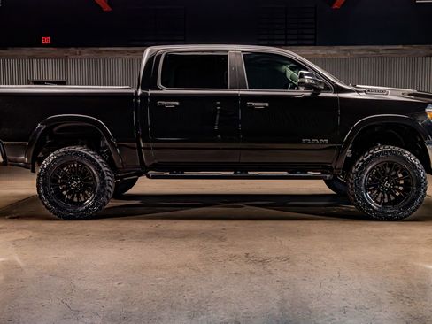 Used 2022 RAM 1500 Laramie image 11