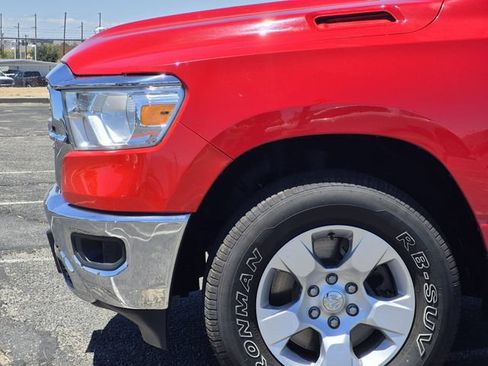 Used 2019 RAM 1500 Big Horn RWD image 6