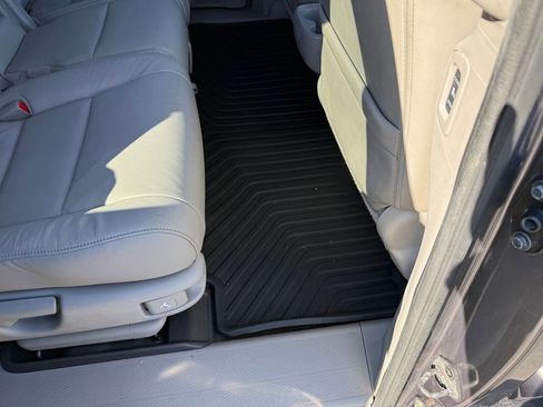 Used 2014 Honda Odyssey EX-L image 35