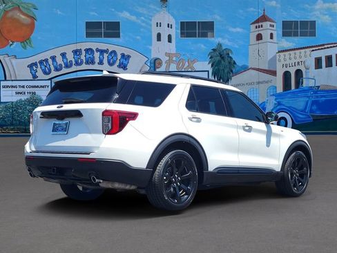 Used 2023 Ford Explorer ST-Line w/ Class IV Trailer Tow Package RWD image 4