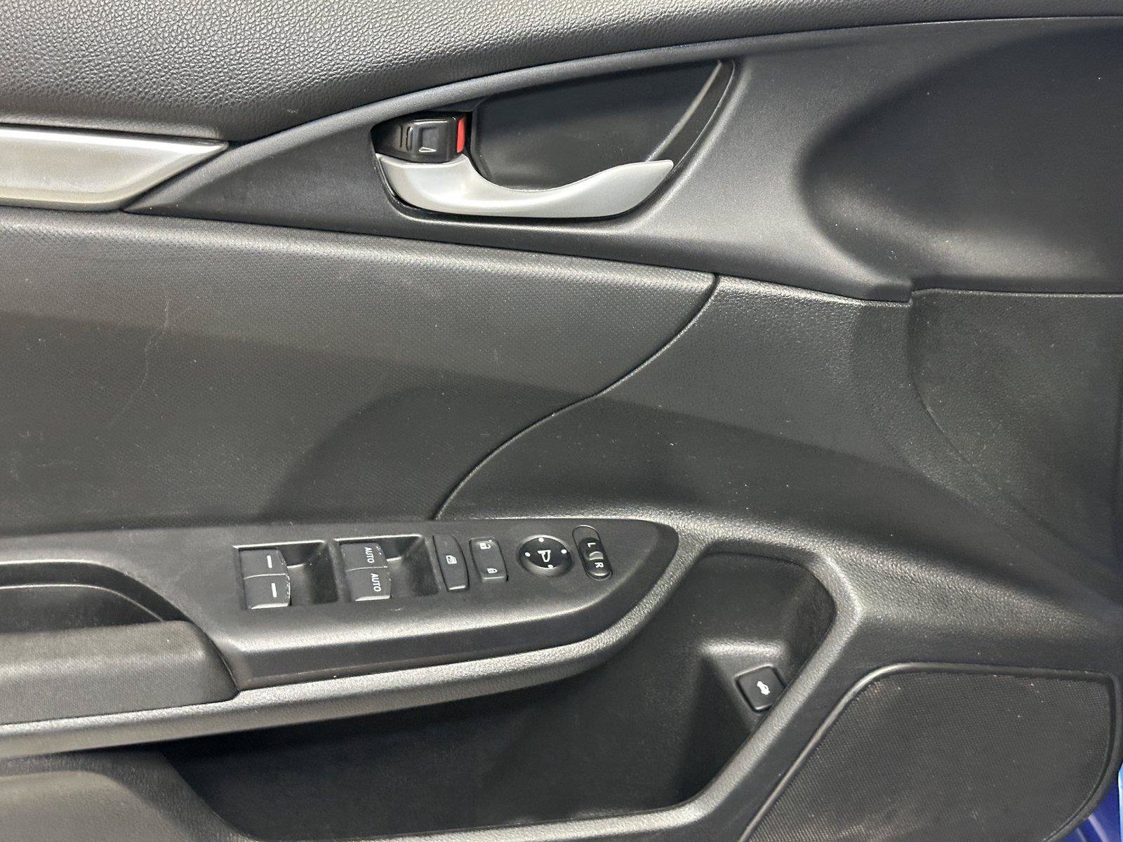 Used 2021 Honda Civic LX image 21
