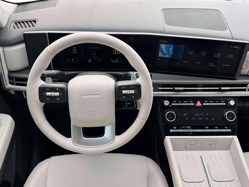 New 2026 Hyundai Santa Fe SE FWD image 17