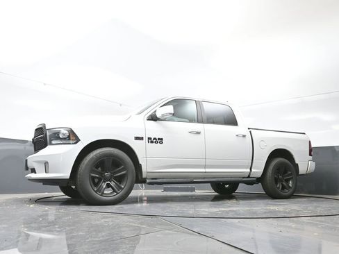 Used 2018 RAM 1500 Sport w/ Sport Premium Group image 29