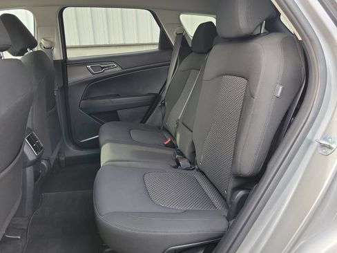 Used 2024 Kia Sportage LX FWD image 14