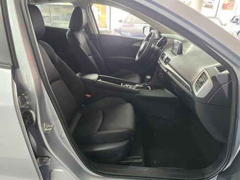 Used 2017 MAZDA MAZDA3 Sport image 13