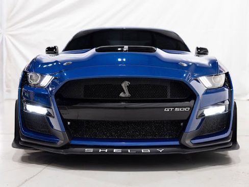 Used 2022 Ford Mustang Shelby GT500 w/ Carbon Fiber Track Pack image 17