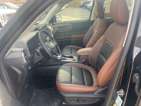 New 2025 Ford Bronco Sport Outer Banks w/ Outer Banks Tech Package+ image 17