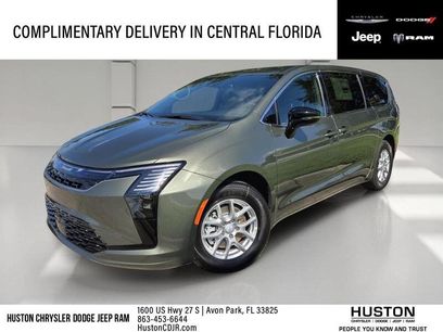 New 2027 Chrysler Pacifica Select