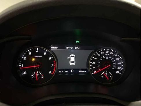 Used 2020 Kia Stinger GT2 image 16