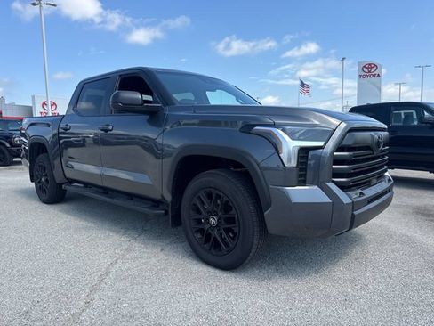 Used 2026 Toyota Tundra SR5 w/ SX Package AWD/4WD image 8
