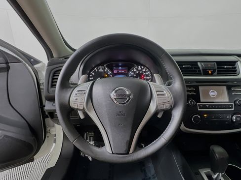 Used 2016 Nissan Altima 2.5 SR image 18