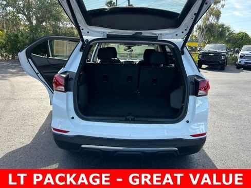 Used 2024 Chevrolet Equinox LT FWD image 16