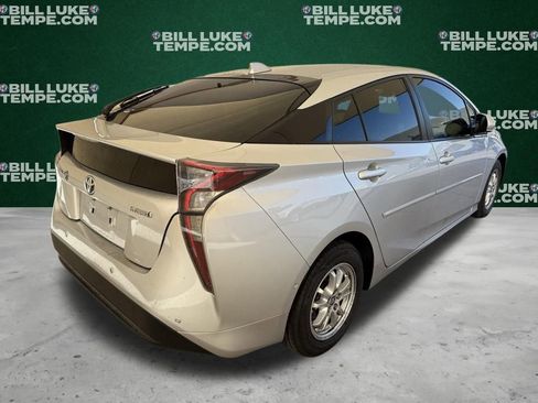 Used 2017 Toyota Prius Four w/ Advanced Technology Package FWD image 7