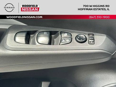 Certified 2023 Nissan Kicks SR w/ SR Premium Package FWD image 20