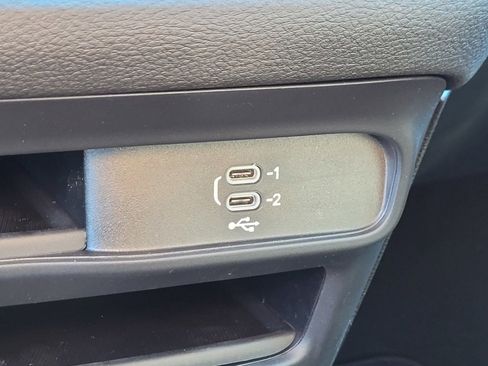 New 2026 Chrysler Pacifica Select FWD image 19