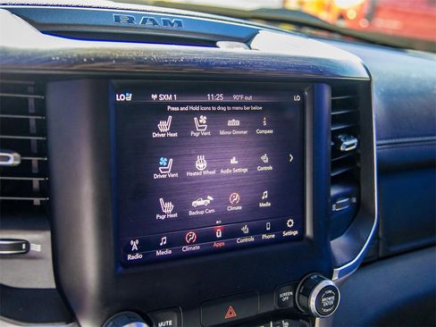 Used 2019 RAM 1500 Laramie image 36