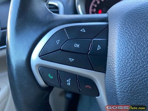 Used 2019 Jeep Grand Cherokee Limited image 19