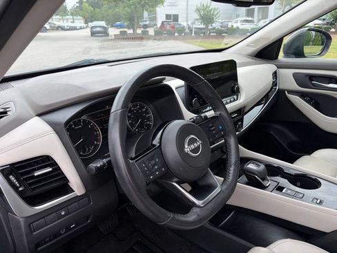 Certified 2023 Nissan Rogue SL w/ SL Premium Package FWD image 14