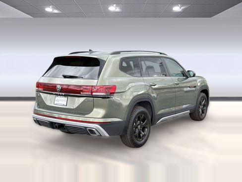 New 2026 Volkswagen Atlas Peak Edition AWD/4WD image 9