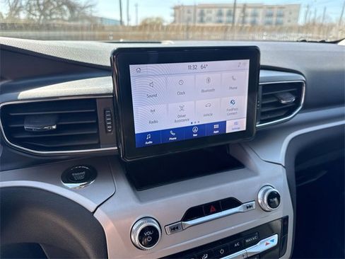 Certified 2023 Ford Explorer XLT w/ Equipment Group 202A image 16