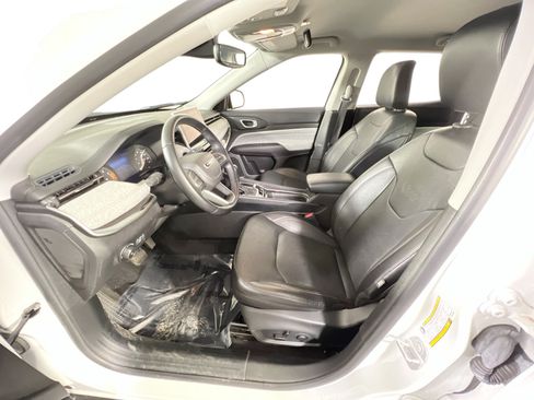 Used 2022 Jeep Compass Latitude AWD/4WD image 19