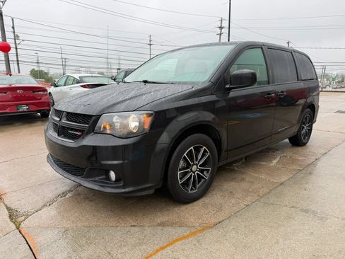 Used 2018 Dodge Grand Caravan GT FWD image 6