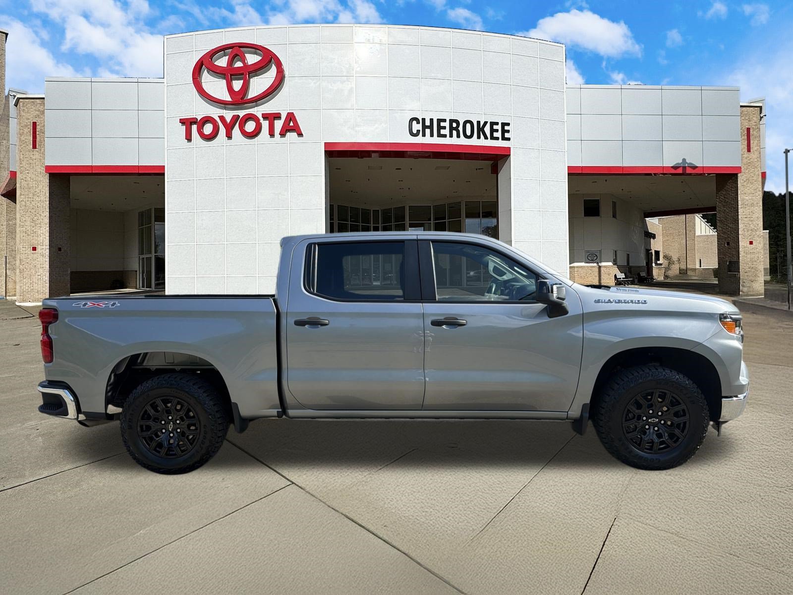 Used 2026 Chevrolet Silverado 1500 W/T w/ WT Value Package AWD/4WD image 4