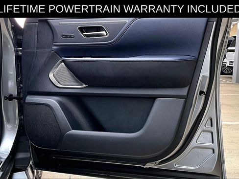 Certified 2026 INFINITI QX80 4WD w/ Sport Exterior Package image 25
