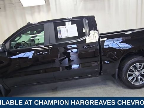Used 2026 Chevrolet Silverado 1500 LT AWD/4WD image 6