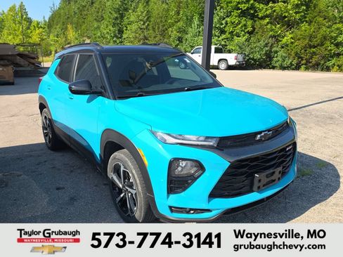 Used 2022 Chevrolet TrailBlazer RS w/ Sun and Liftgate Package AWD/4WD image 1
