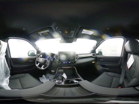 New 2025 Toyota Tundra Limited image 33