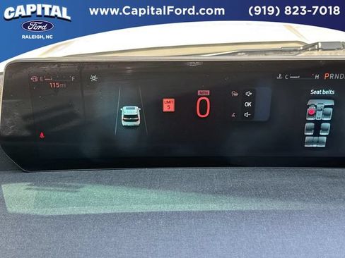Certified 2025 Ford Expedition Active AWD/4WD image 26