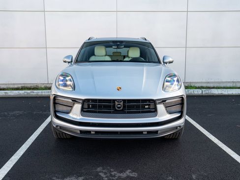 New 2026 Porsche Macan S AWD/4WD image 6