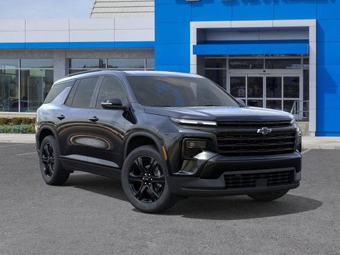 New 2027 Chevrolet Traverse LT w/ Midnight/Sport Edition FWD image 7