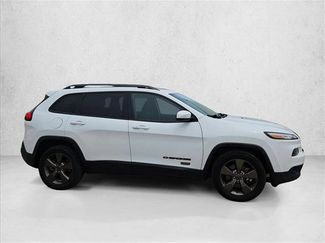 Used 2017 Jeep Cherokee 75th Anniversary FWD video 4