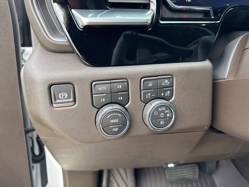 New 2026 Chevrolet Silverado 1500 LTZ image 13