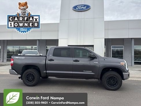 Used 2018 Toyota Tundra SR5 w/ TRD Off Road Package image 4