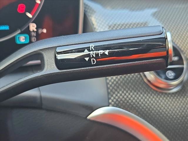 Used 2026 Mercedes-Benz GLC 300 image 11