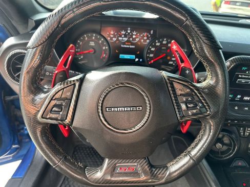 Used 2018 Chevrolet Camaro SS image 26