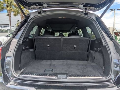 Used 2024 Mercedes-Benz GLS 450 4MATIC image 13