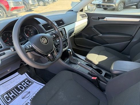 Used 2016 Volkswagen Passat 1.8T S image 10