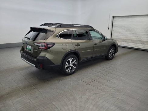 Used 2022 Subaru Outback Limited XT AWD/4WD image 10