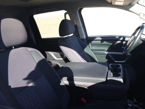 Certified 2022 Nissan Titan SV image 20